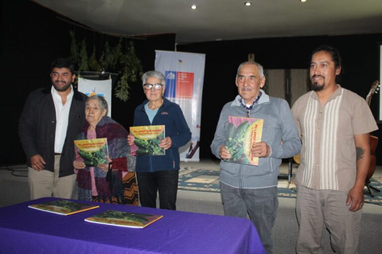LANZAMIENTO LIBRO (14)