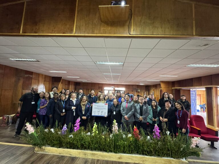 Servicios de Salud de Aysén, Chiloé y Reloncaví firman convenio para fortalecer la atención en la zona norte de la región