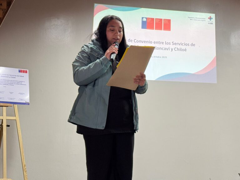 Servicios de Salud de Aysén, Chiloé y Reloncaví firman convenio para fortalecer la atención en la zona norte de la región
