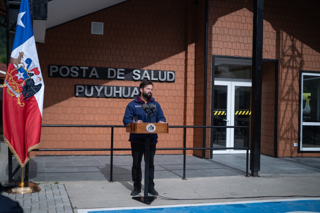 Presidente de la República, Gabriel Boric Font, inaugura nueva Posta de Salud Rural de Puyuhuapi: “Representa que mejorar el acceso a la salud pública es un deber del Estado en todo el territorio nacional”