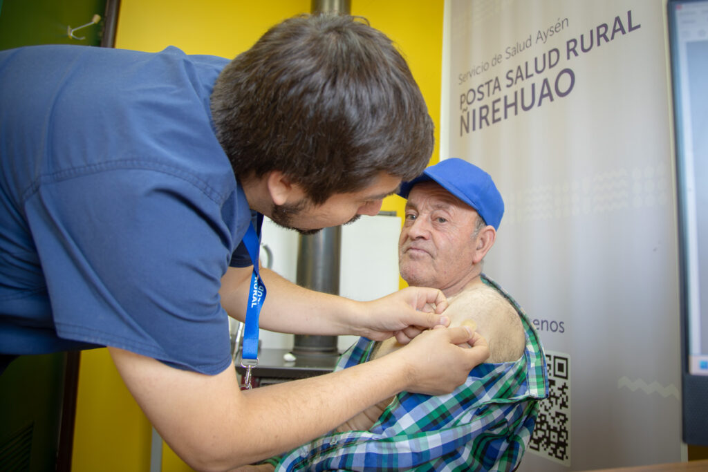 Servicio de Salud Aysén refuerza campaña de vacunación en zonas rurales de la región