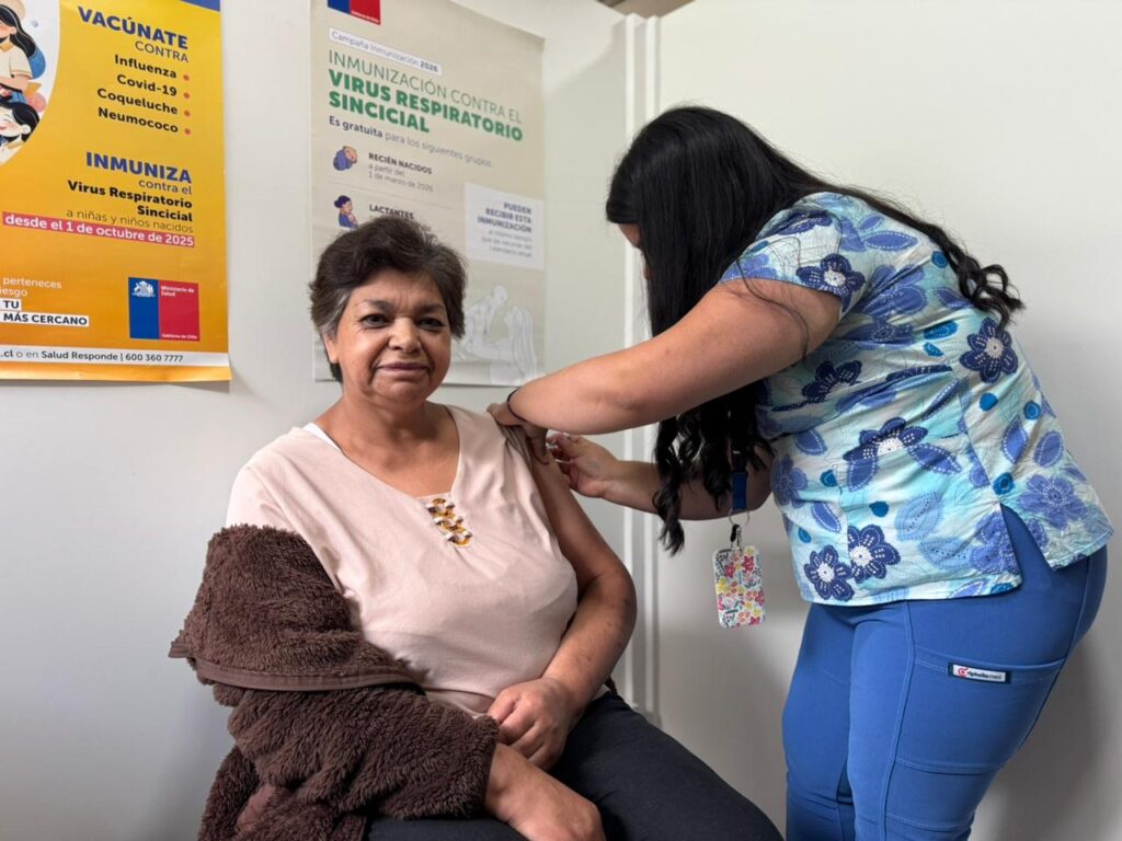 Vacunas contra la Influenza y COVID 19 ya están disponibles para la protección de la comunidad