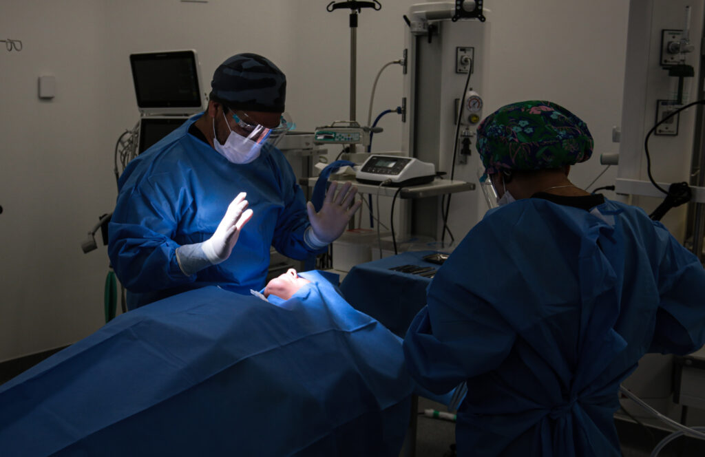 Hospital de Chile Chico fortalece atención en implantología y reduce lista de espera