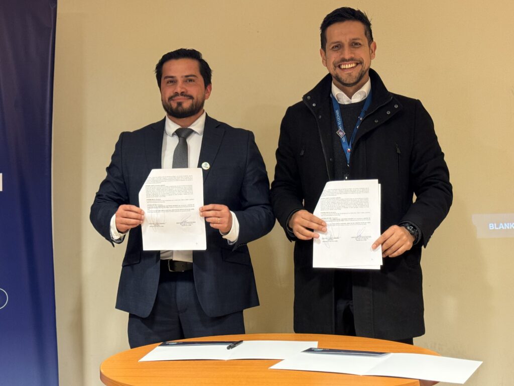 Servicio de Salud Aysén y CFT Estatal fortalecen alianza para la formación de futuros TENS